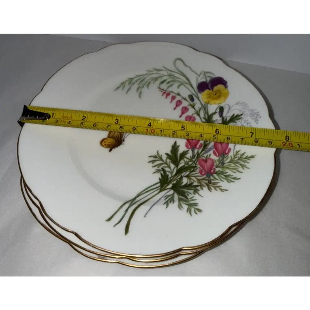 Vintage Lefton China Hand Painted Teacup & Saucer Set Red Pink Roses‎ Gold Trim